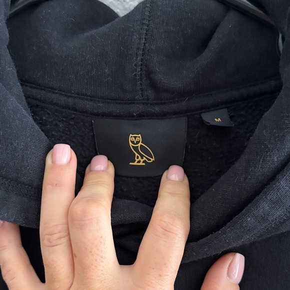 Octobers Very Own black/gold classic hoodie MINI OG HOODIE - Picture 2 of 4